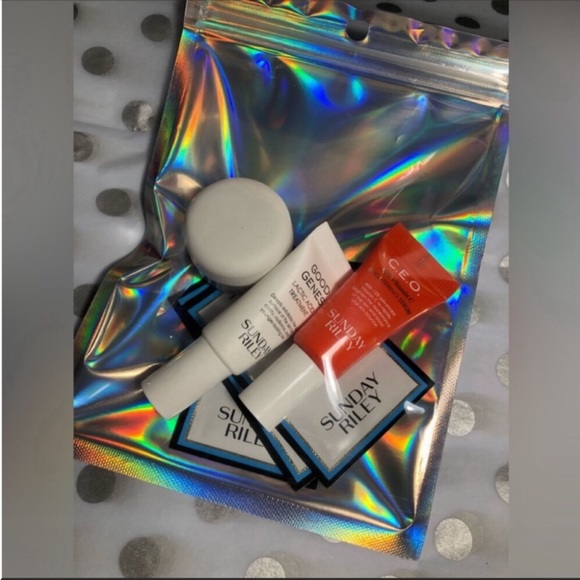Sunday Riley Skincare Sr2 Sunday Riley 6 Piece Sample Set Poshmark